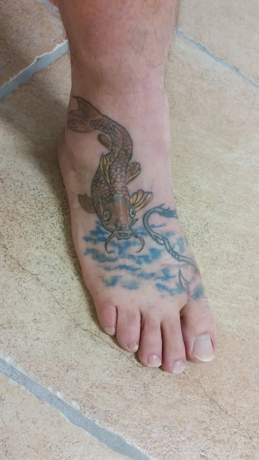 Ingesś Tattoo & Piercing Stübchen Tätowierung Fuß